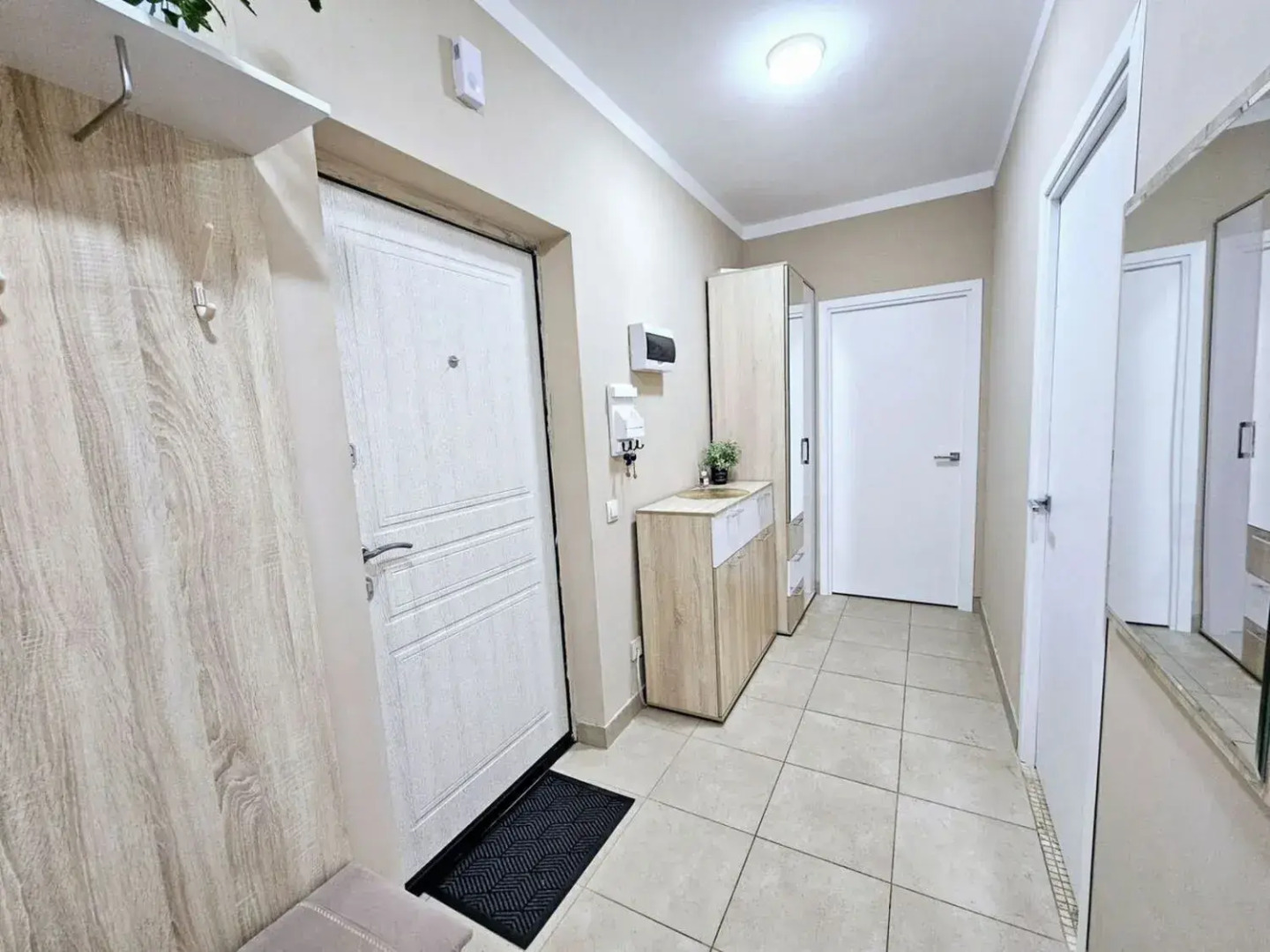 Квартира на Угличской 19