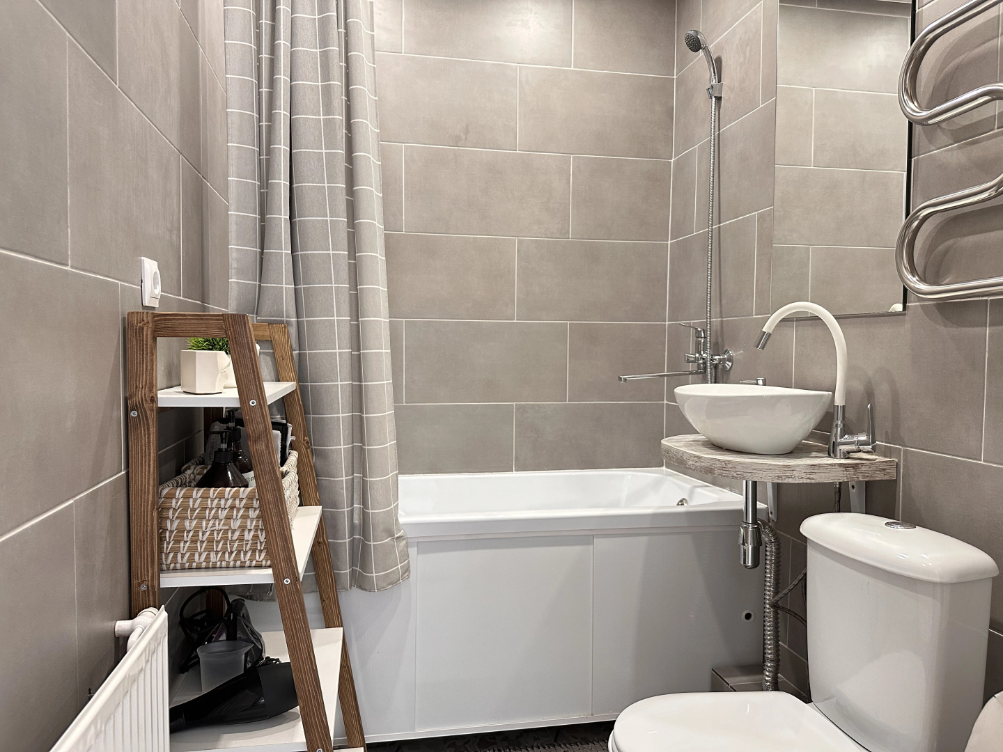 1-к. квартира на Заречном шоссе с шикарным видом на город, 35 м², 11 этаж