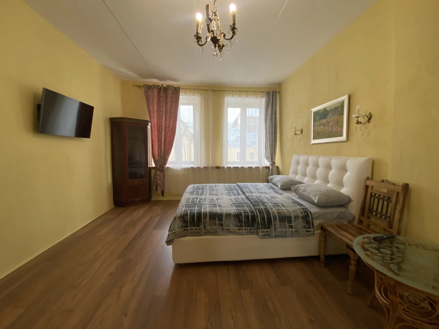 Апартаменты Трехкомнатные на Большой Морской 33