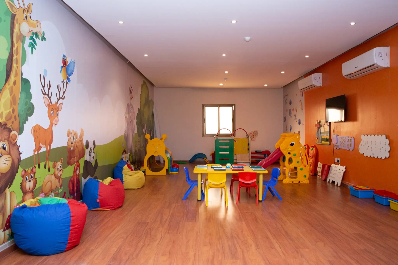 Отель Triple Tree