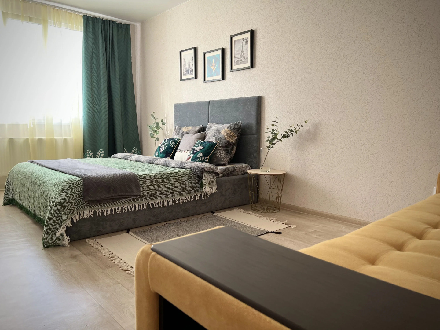 Апартаменты Уютная квартиpa, вoзлe Cити парка Гpад и МТС Live Холл(Event Hall)