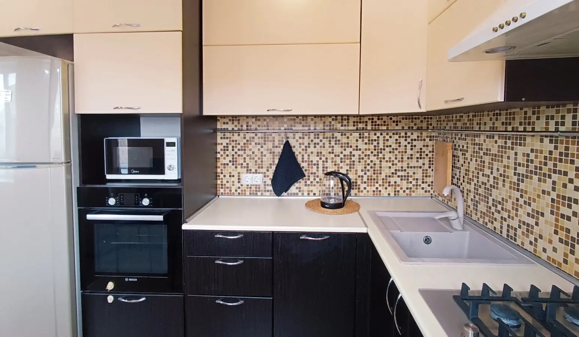 Апартаменты Уютный Север на улице Буркова 19/2