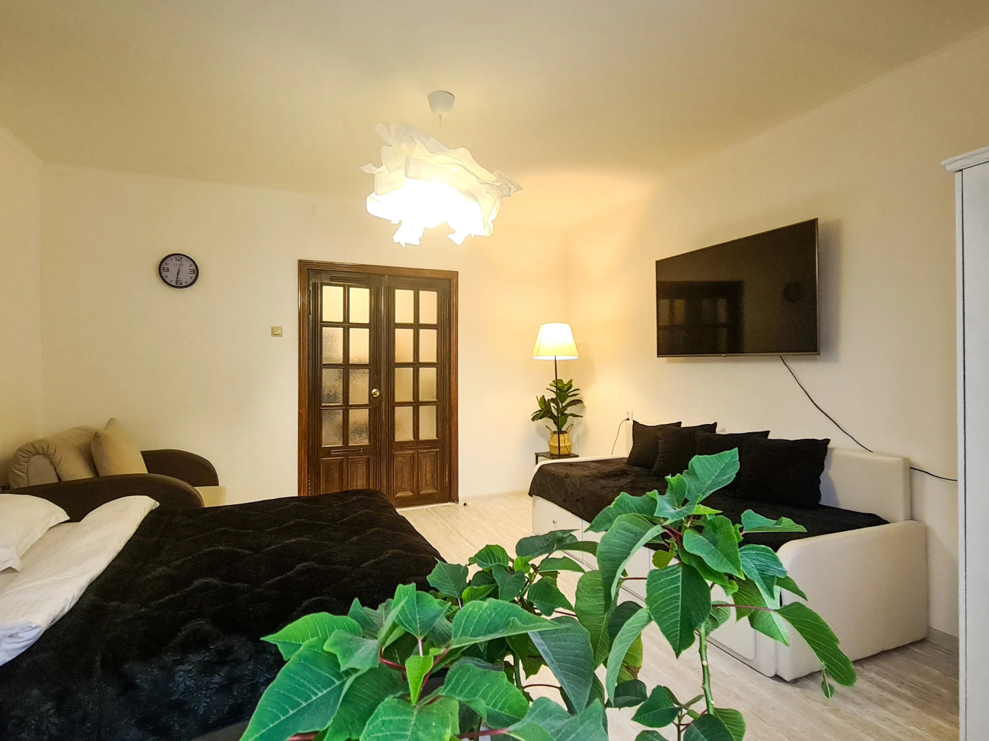 Апартаменты  Геологоразведчиков 16