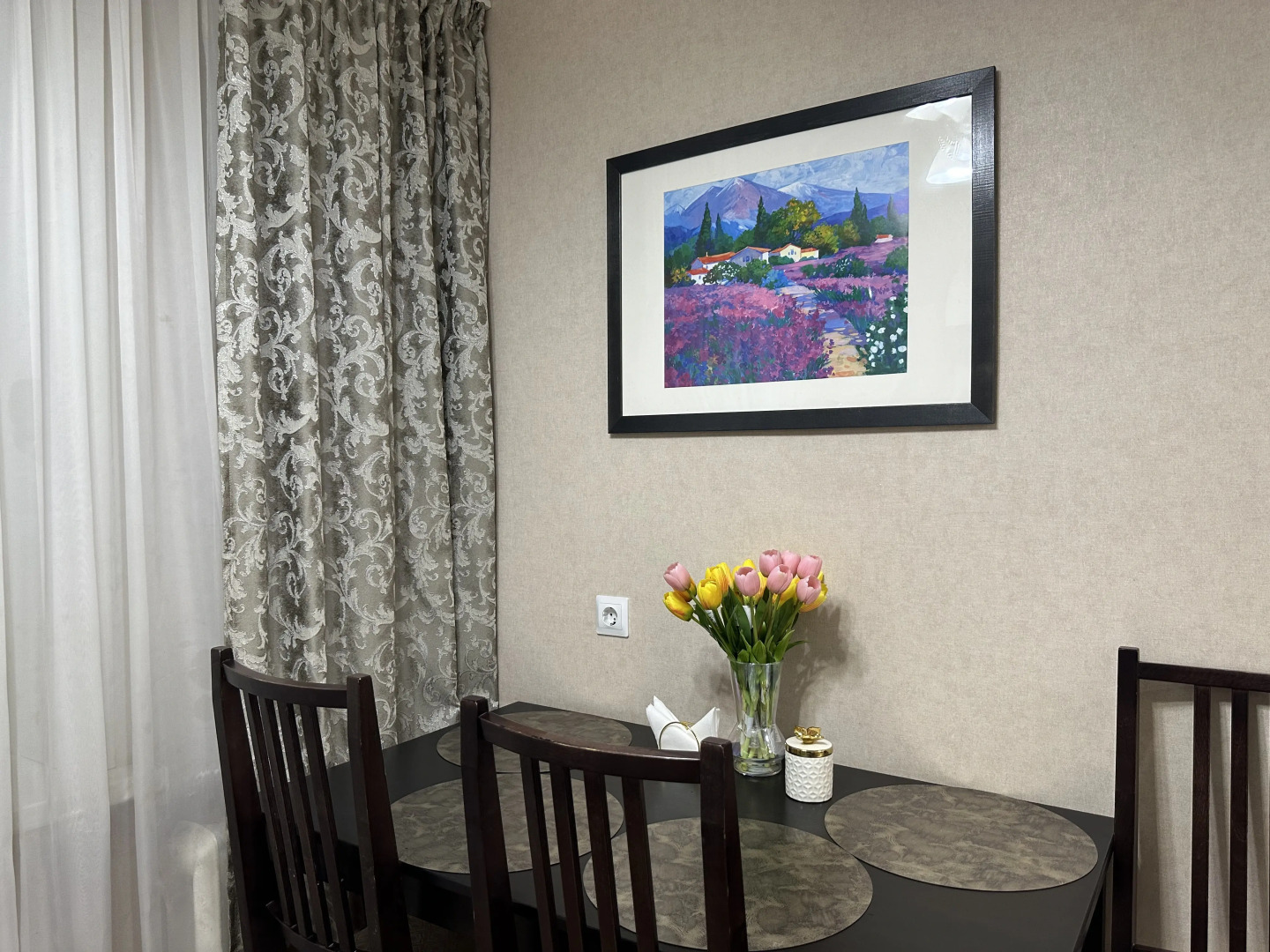 Апартаменты двухкомнатные у Кремля