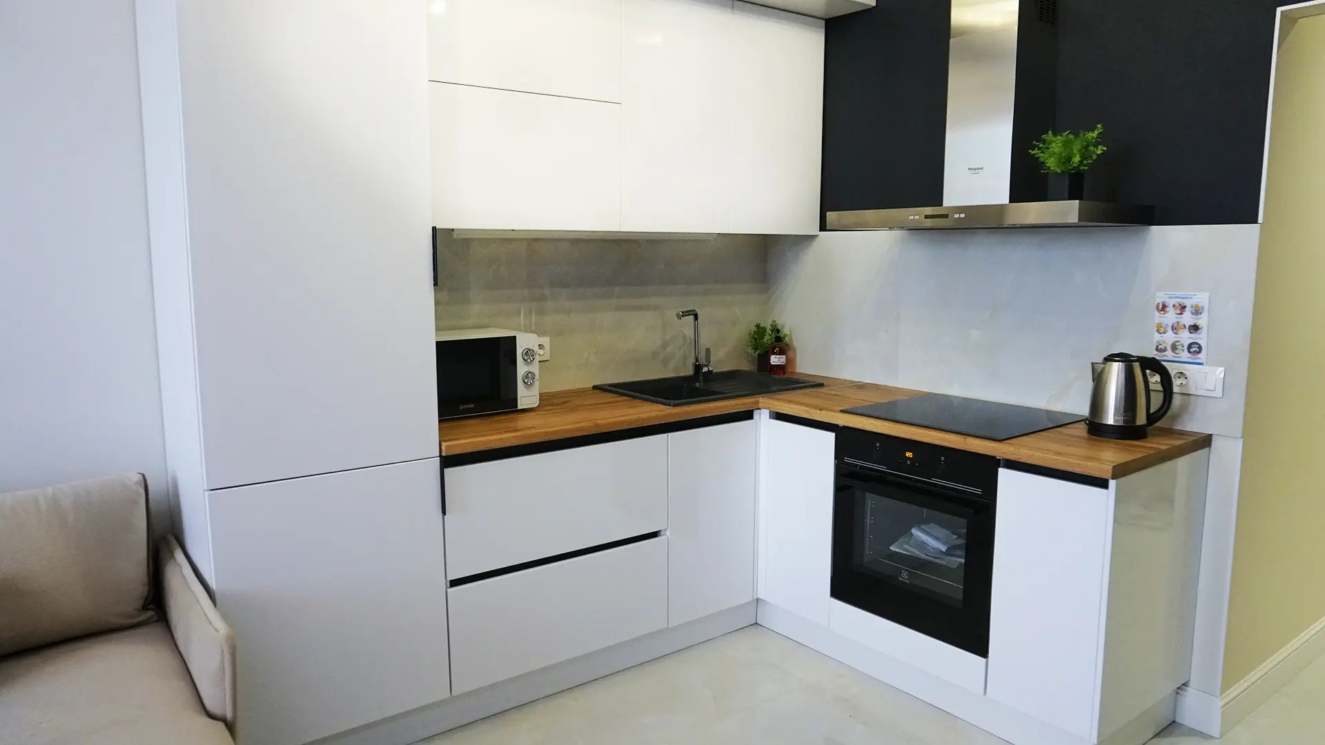 Апартаменты Studio Black&White