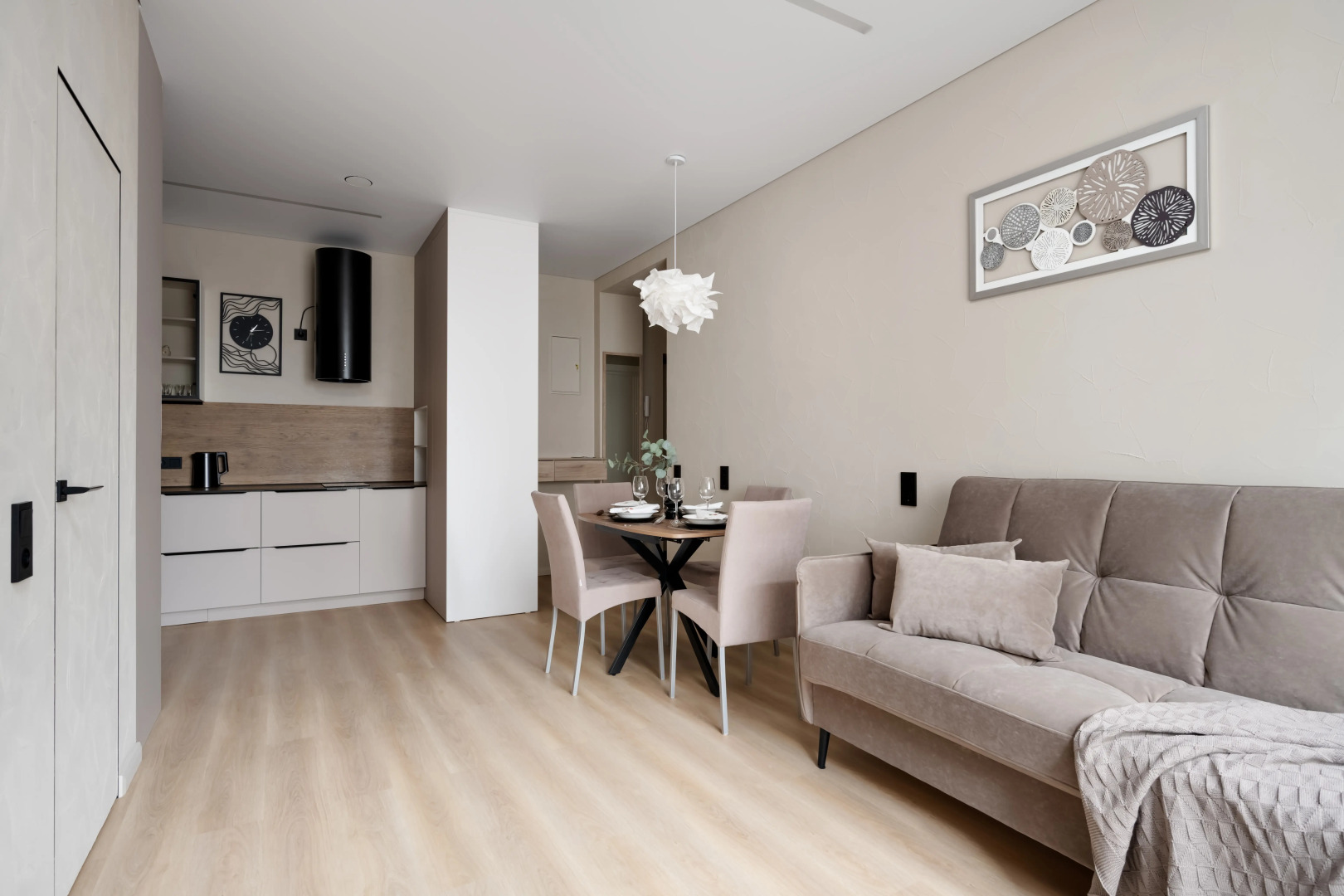 Квартира Дизайнерская Просторная 2к с Отдельными Спальнями Раздельным Санузлом