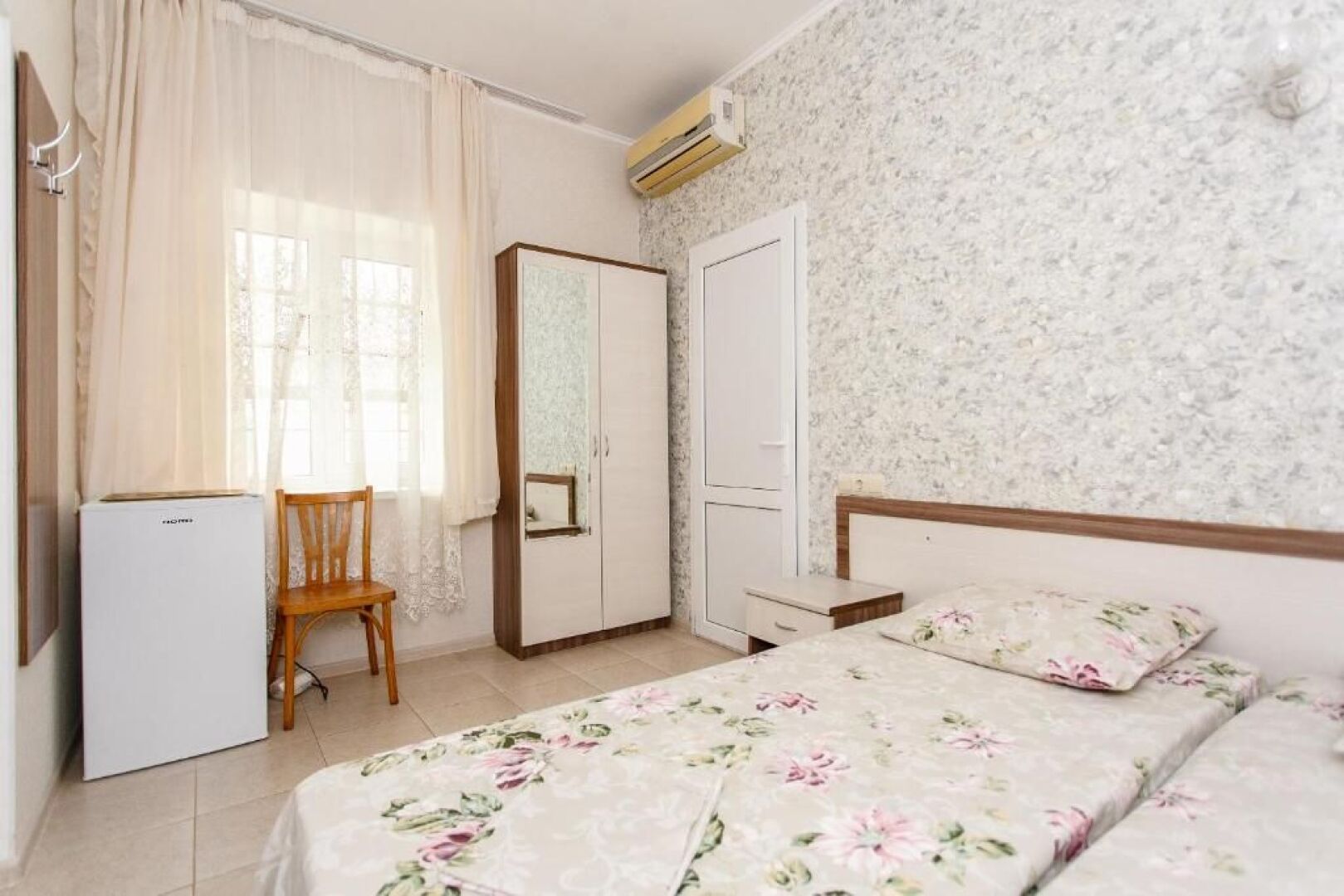 Anafoliya Guest House