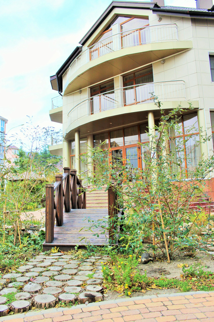 Отель Гермес