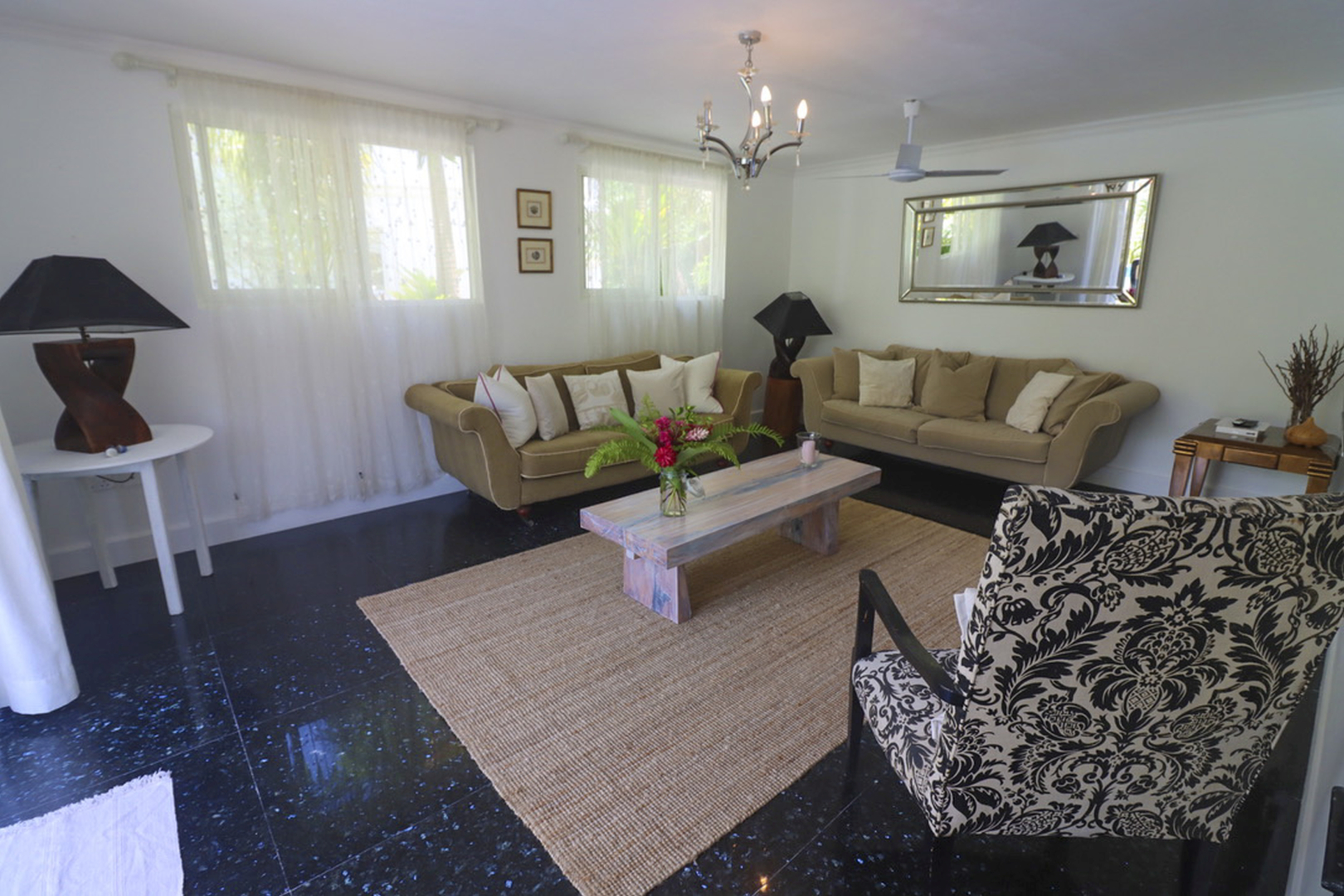 Вилла Chateau Elysium Two-Bedroom Villa 1