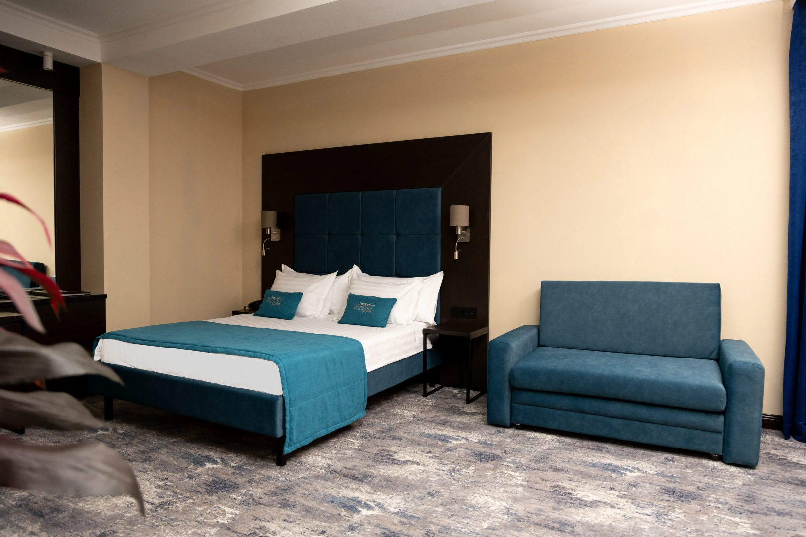 Отель Моцарт