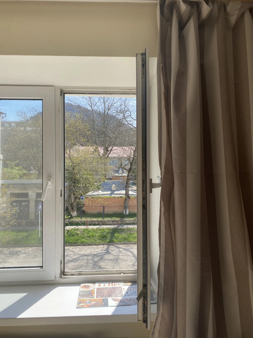 Квартира Маленькая студия у подножья горы Железная