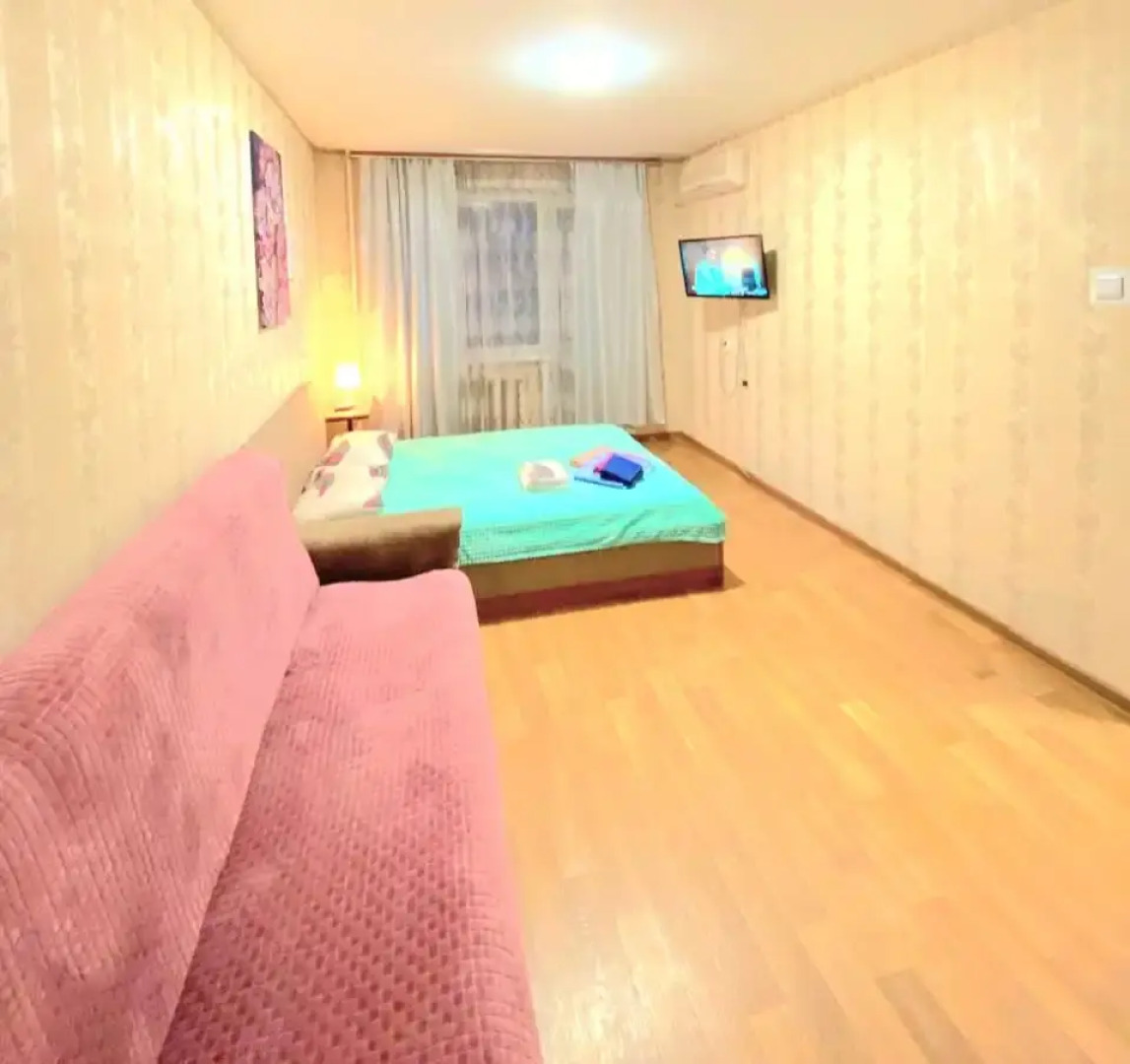 Апартаменты на Большой 10