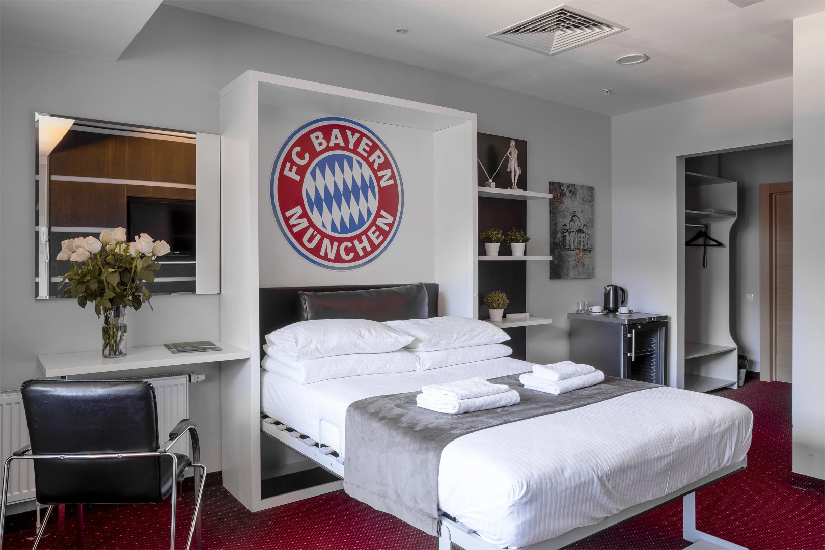 Отель People Stadium