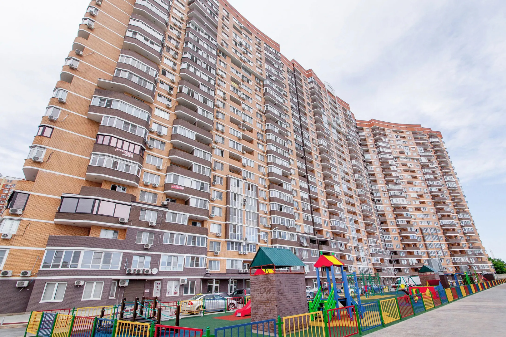 Апартаменты Возле Парка Солнечный Остров