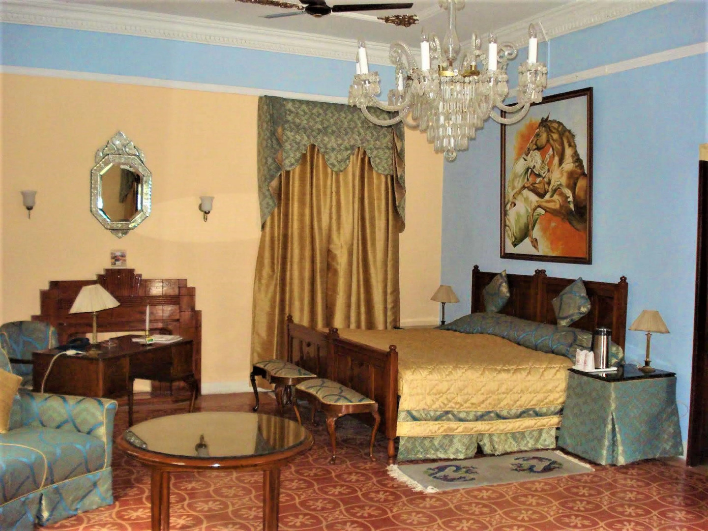 Отель WelcomHeritage Taragarh Palace
