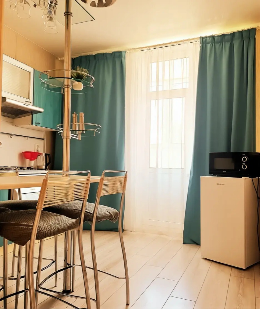 Квартира Однокомнатная Напротив Сквера Героев России