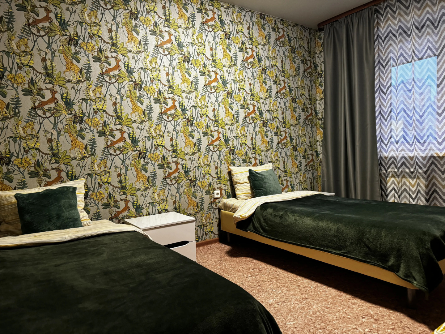 Квартира Двухкомнатная на Фрунзе 29 у ГУОР Локомотив