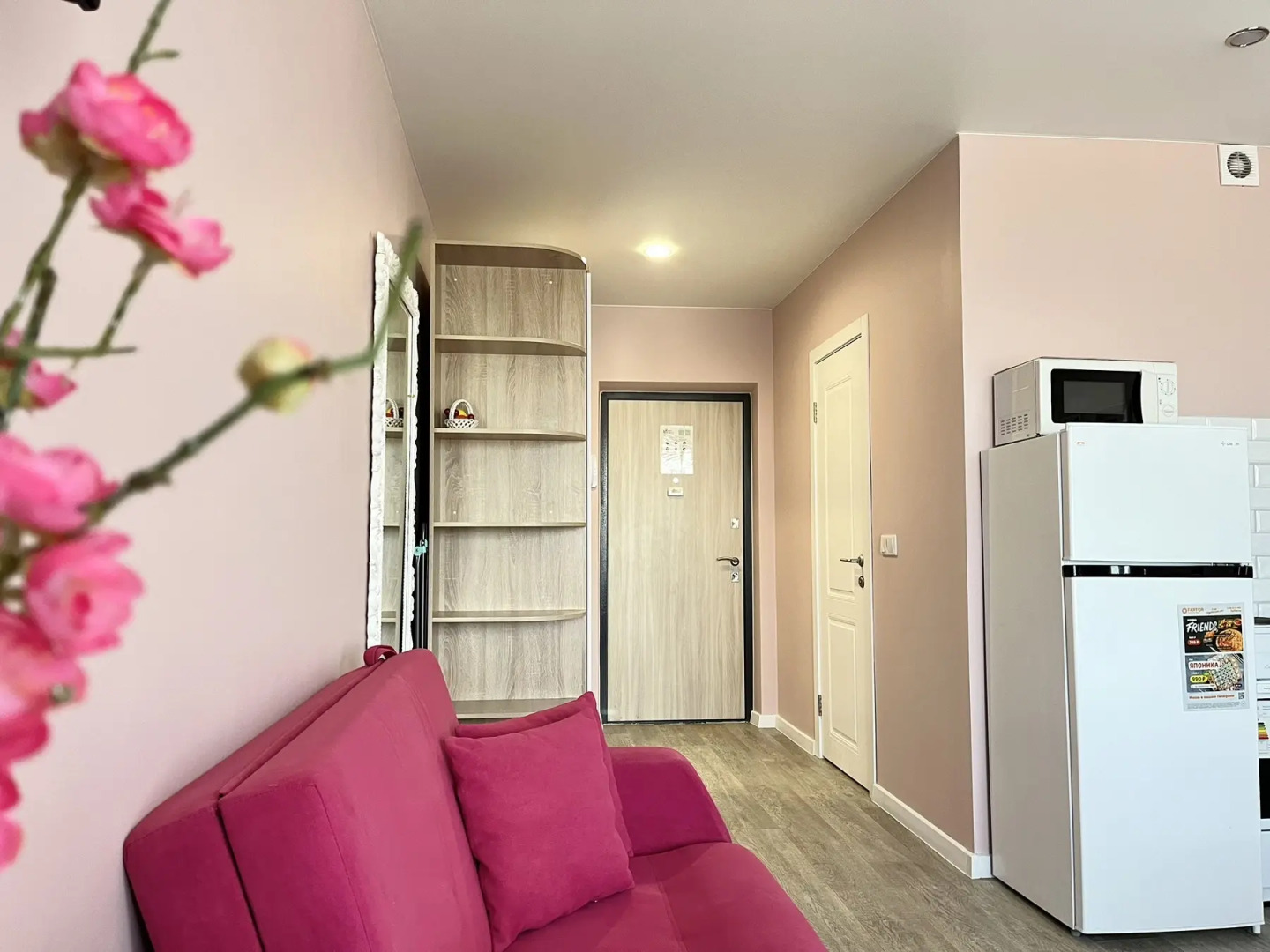 Апартаменты студия четырехместная вблизи горячего источника Волна