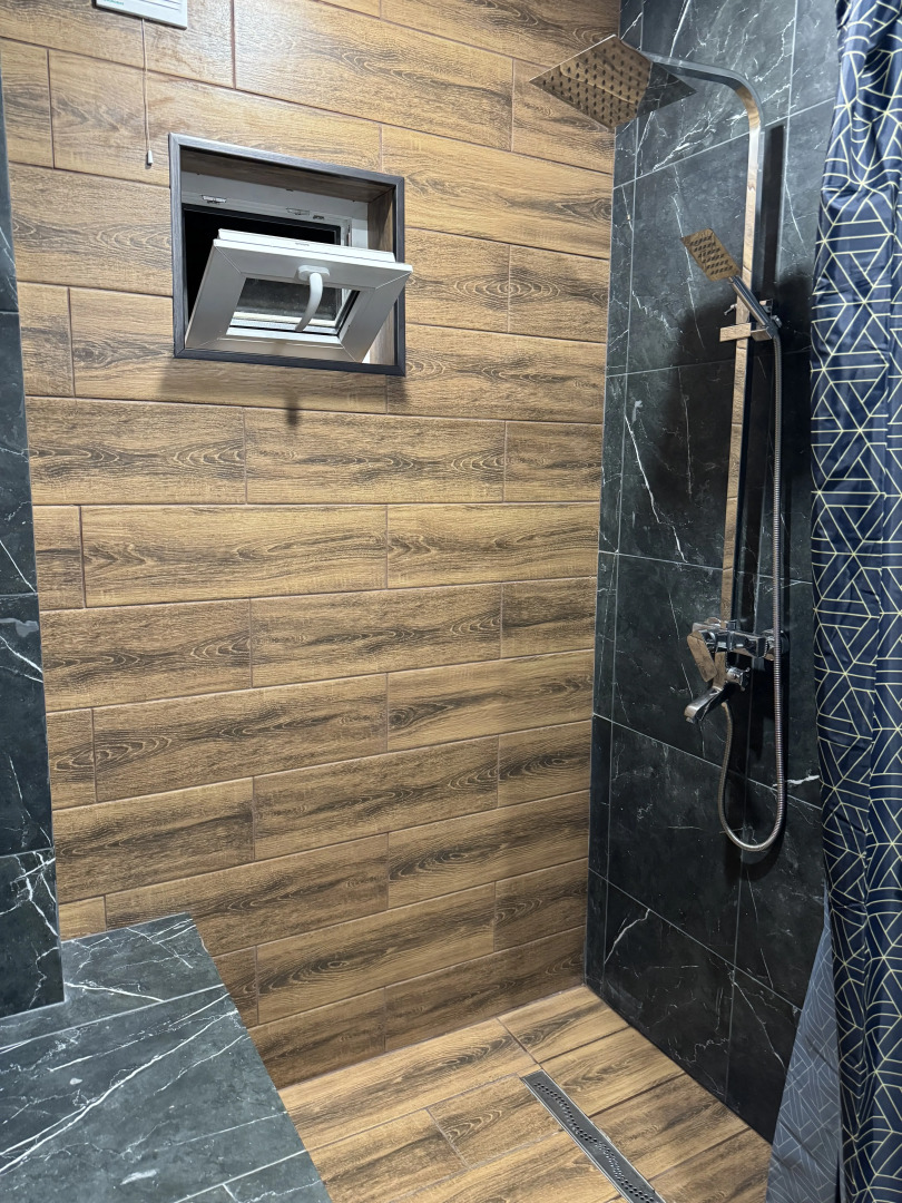 Частный дом Уютный на скале