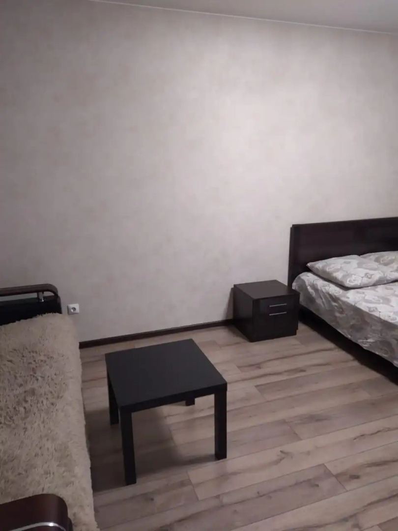 Апартаменты Коммунистическая 25