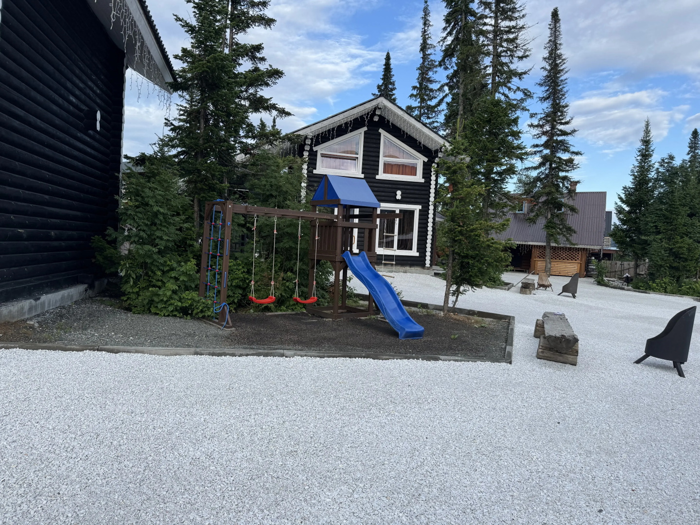 Частный дом Золотой вензель