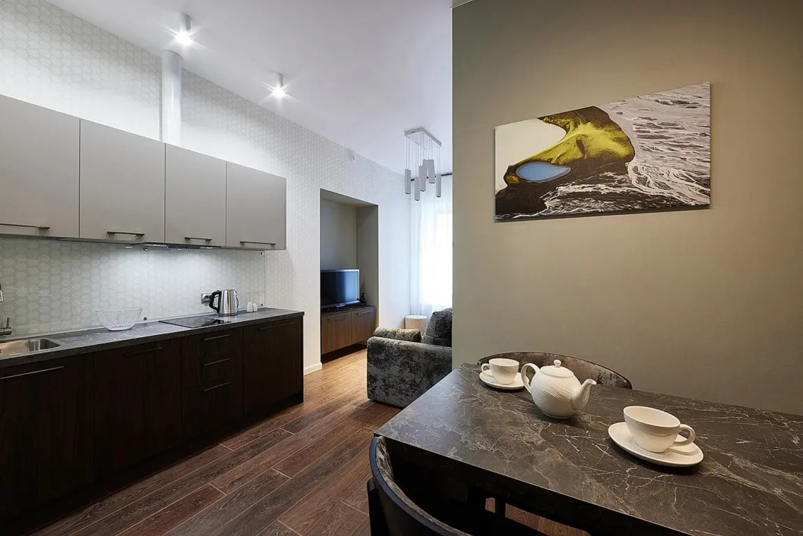 Апартаменты 1 B.M.55