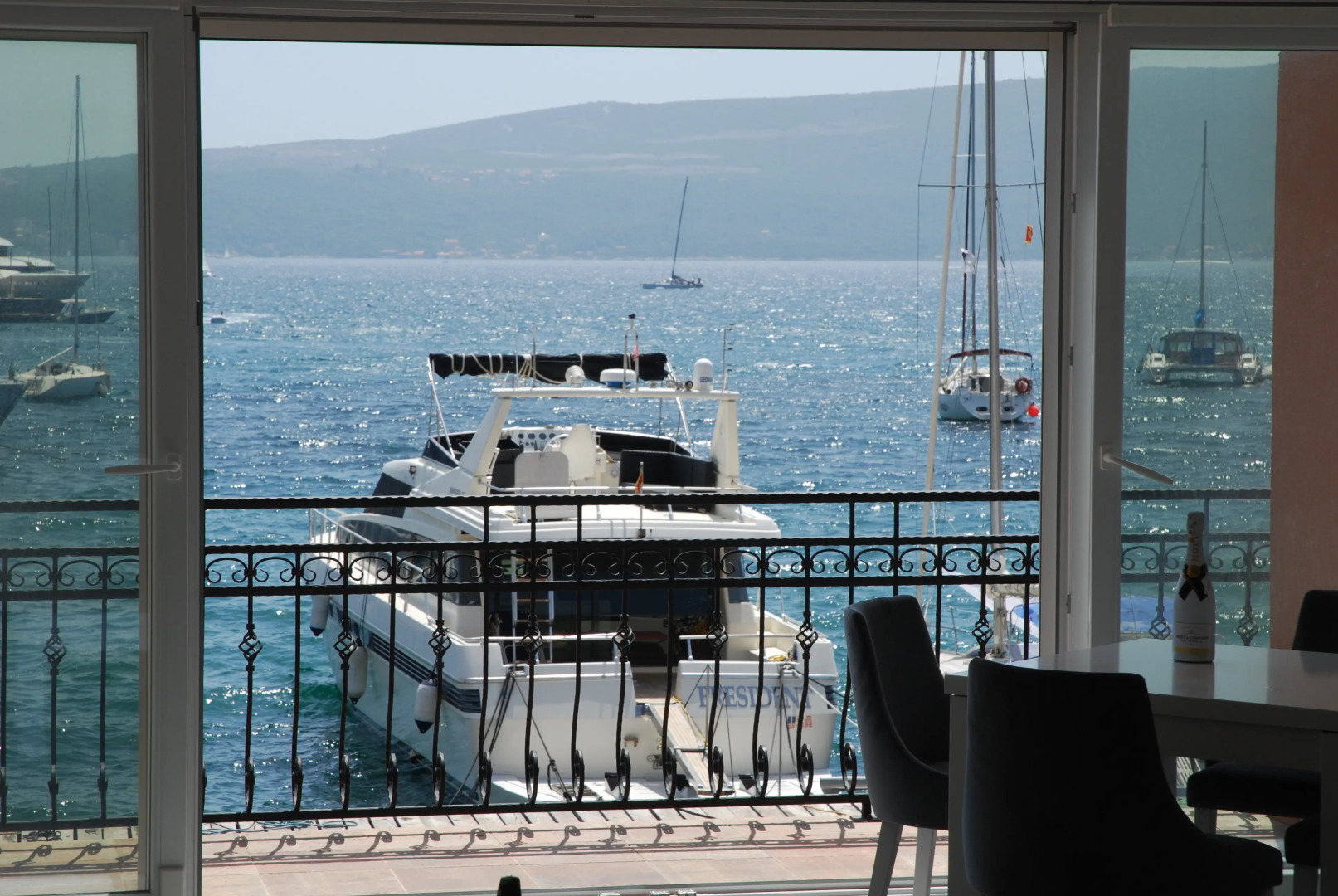 Апартаменты Opera Tivat