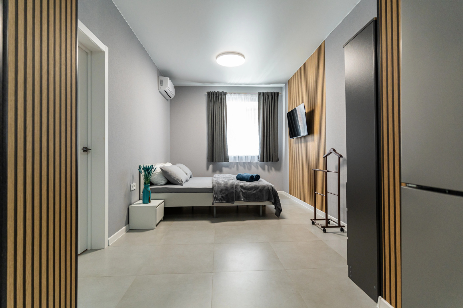 Апартаменты в Нoвоpоccийcкe c Дизaйнерcким Рeмoнтoм