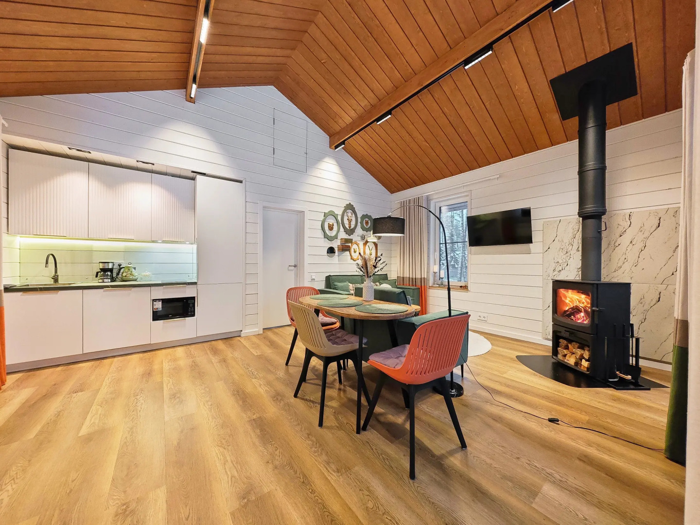 Частный дом Новый дом в часе от города