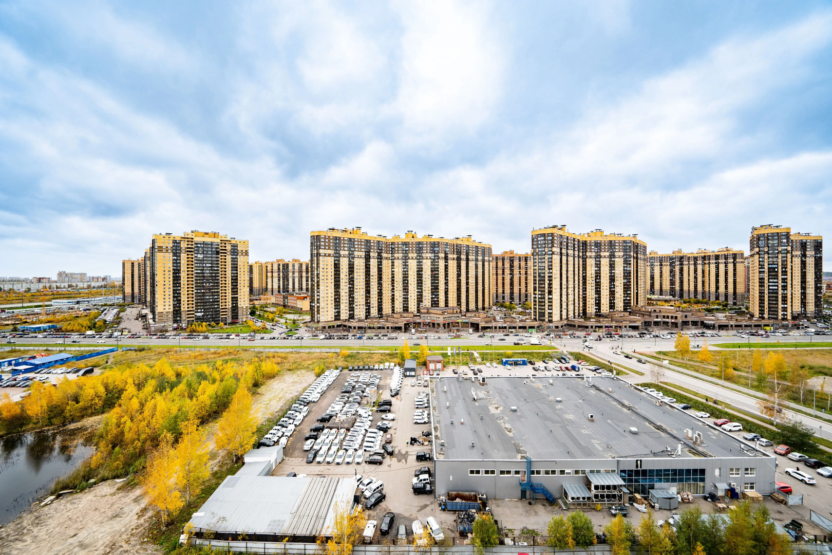 Квартира Inndays Apartments, Парнас 1