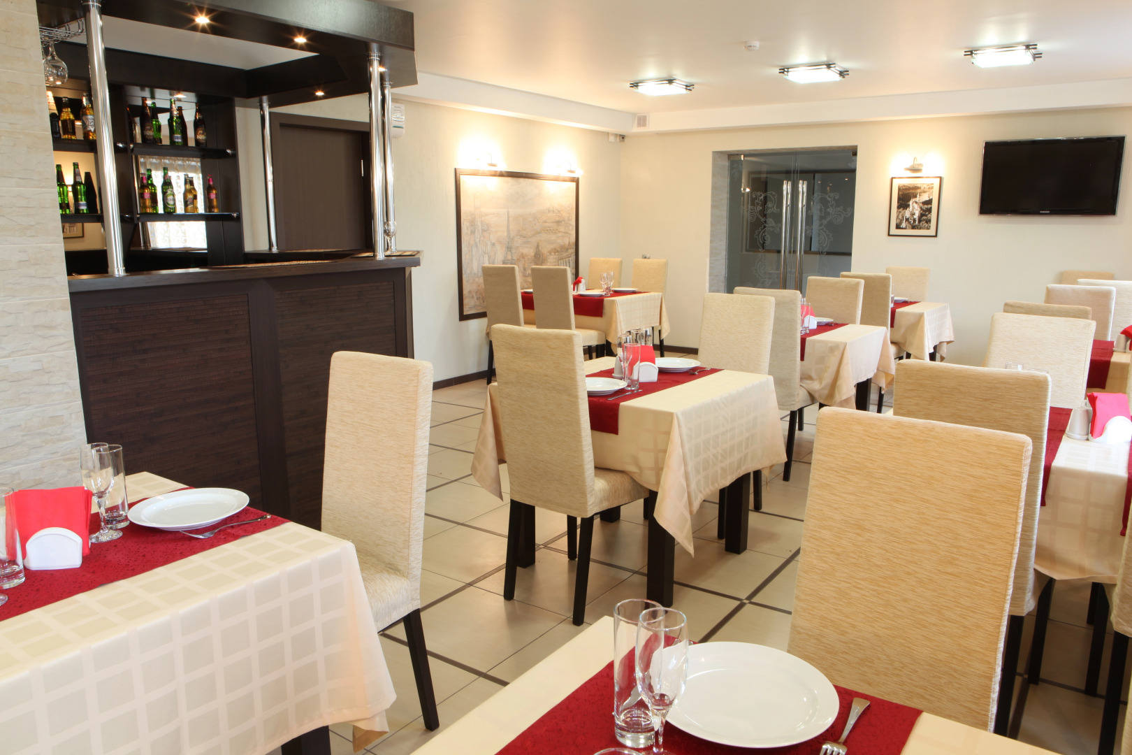 Отель Планета