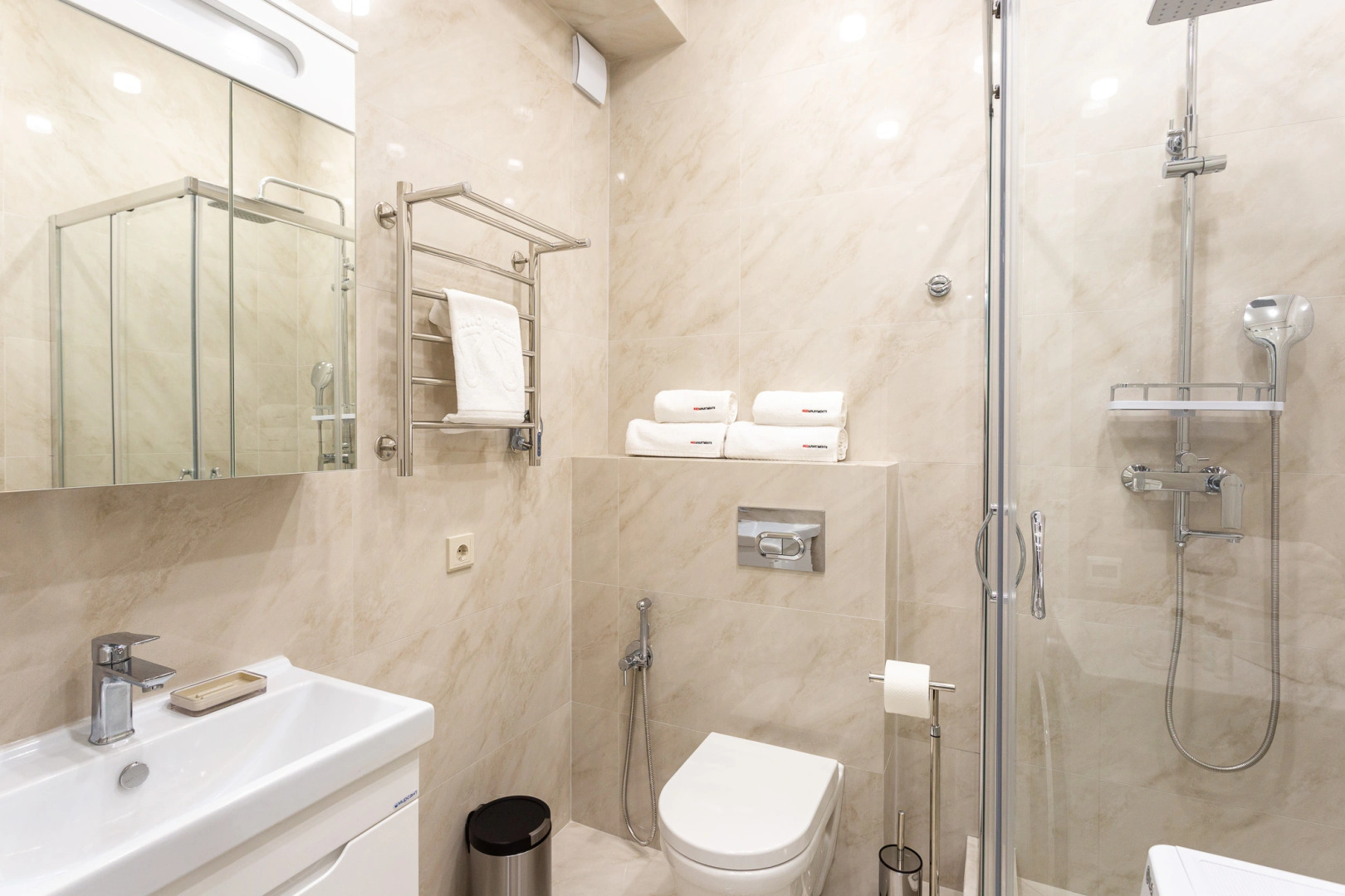 Апартаменты Red Apartments Светлана Парк Дакота