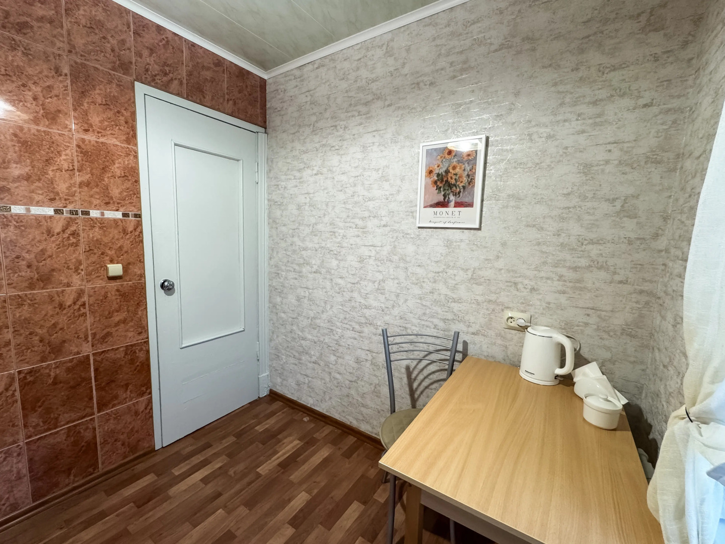 Квартира 2-комнатная на Коминтерна 22