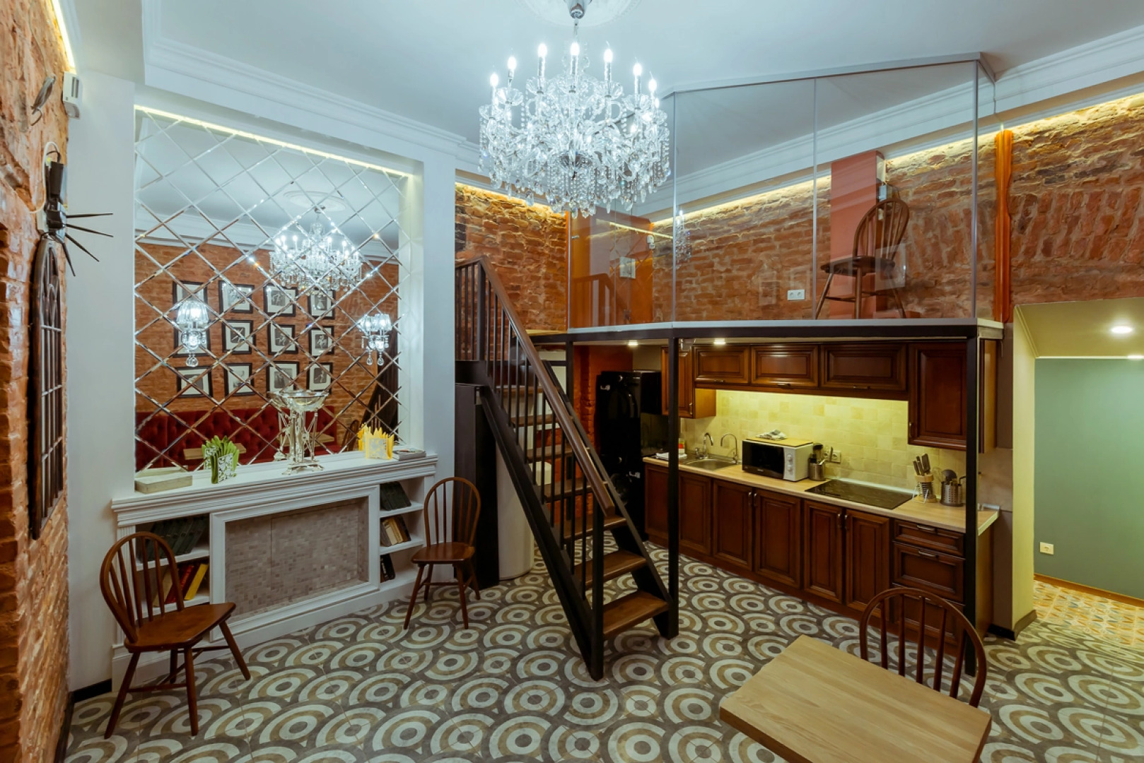 Квартира-студия Русский Балет BookingSPB с видом на Казанский Собор и Канал Грибоедова