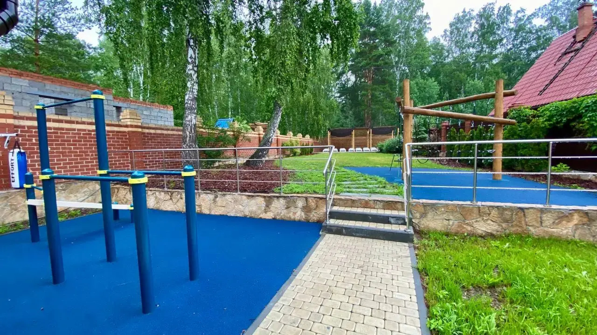 Отель База отдыха Коттеджи