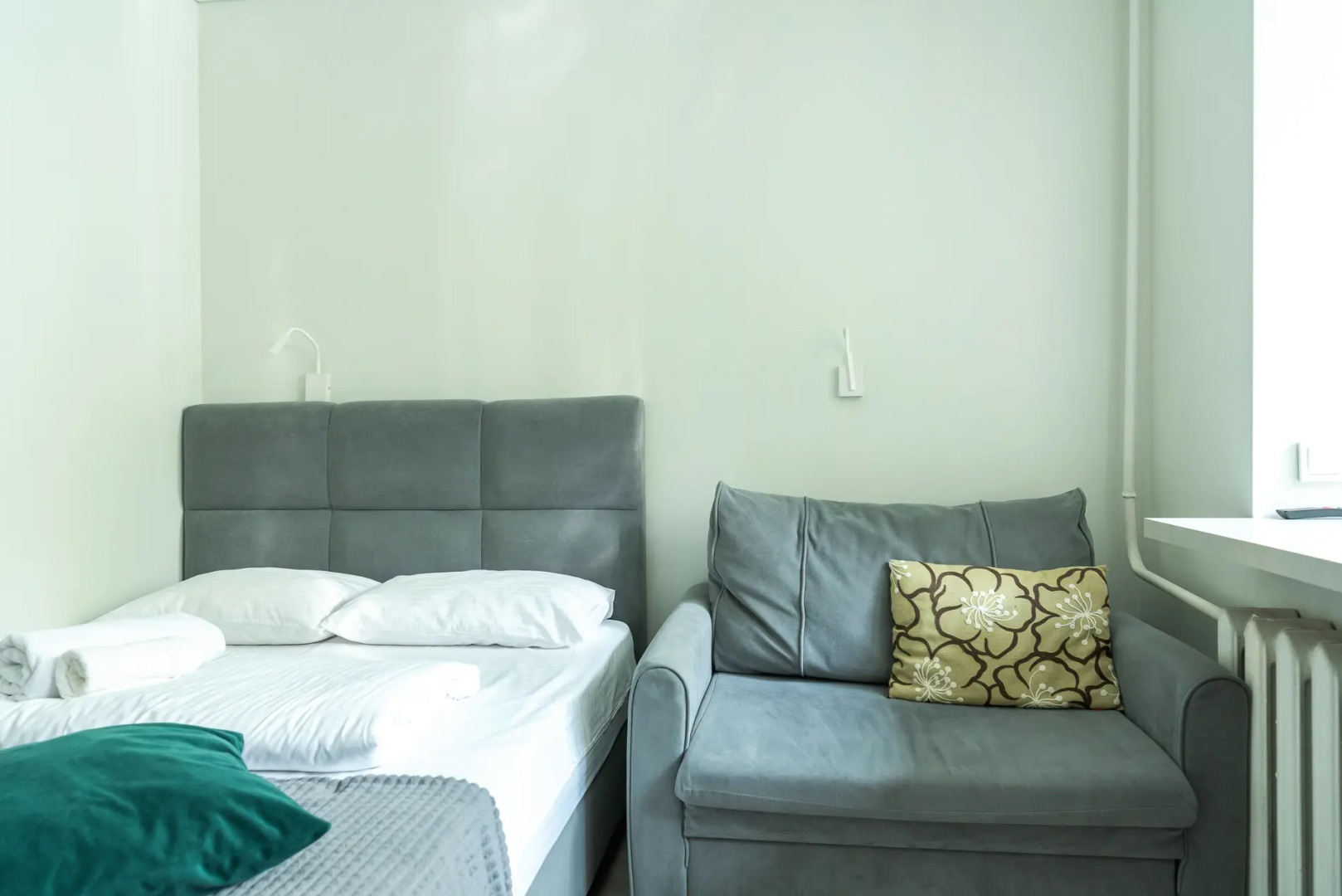 Апартаменты The Alien