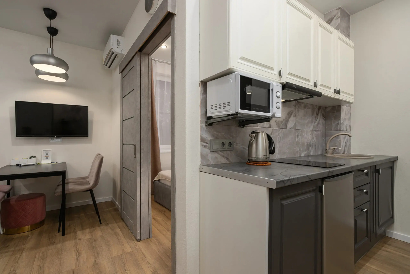 Апартаменты Море Апартаментов на Нагорный тупик 13-4