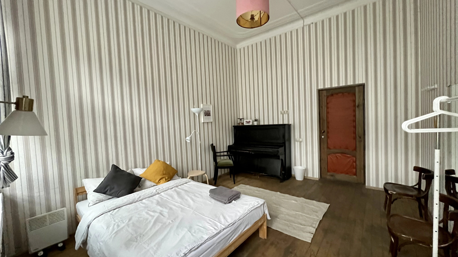 Мебелированные комнаты в доме Булгакова (1)