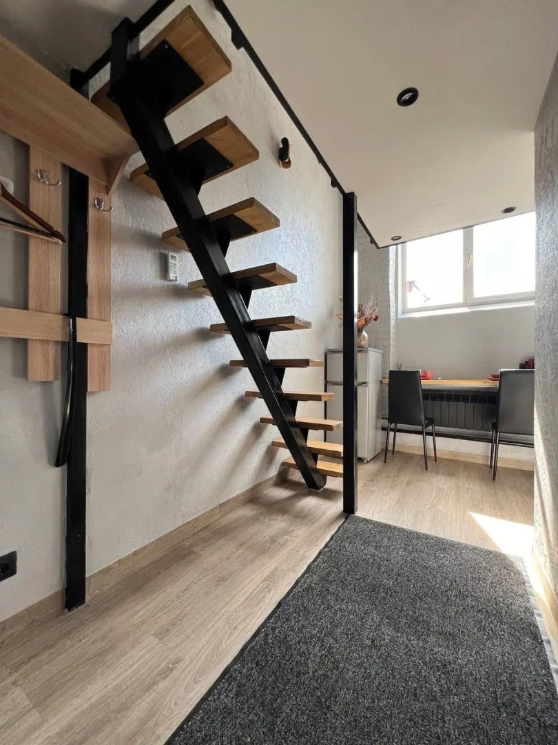 Апартаменты Уютная студия Grey Cat у Набережной реки Яузы