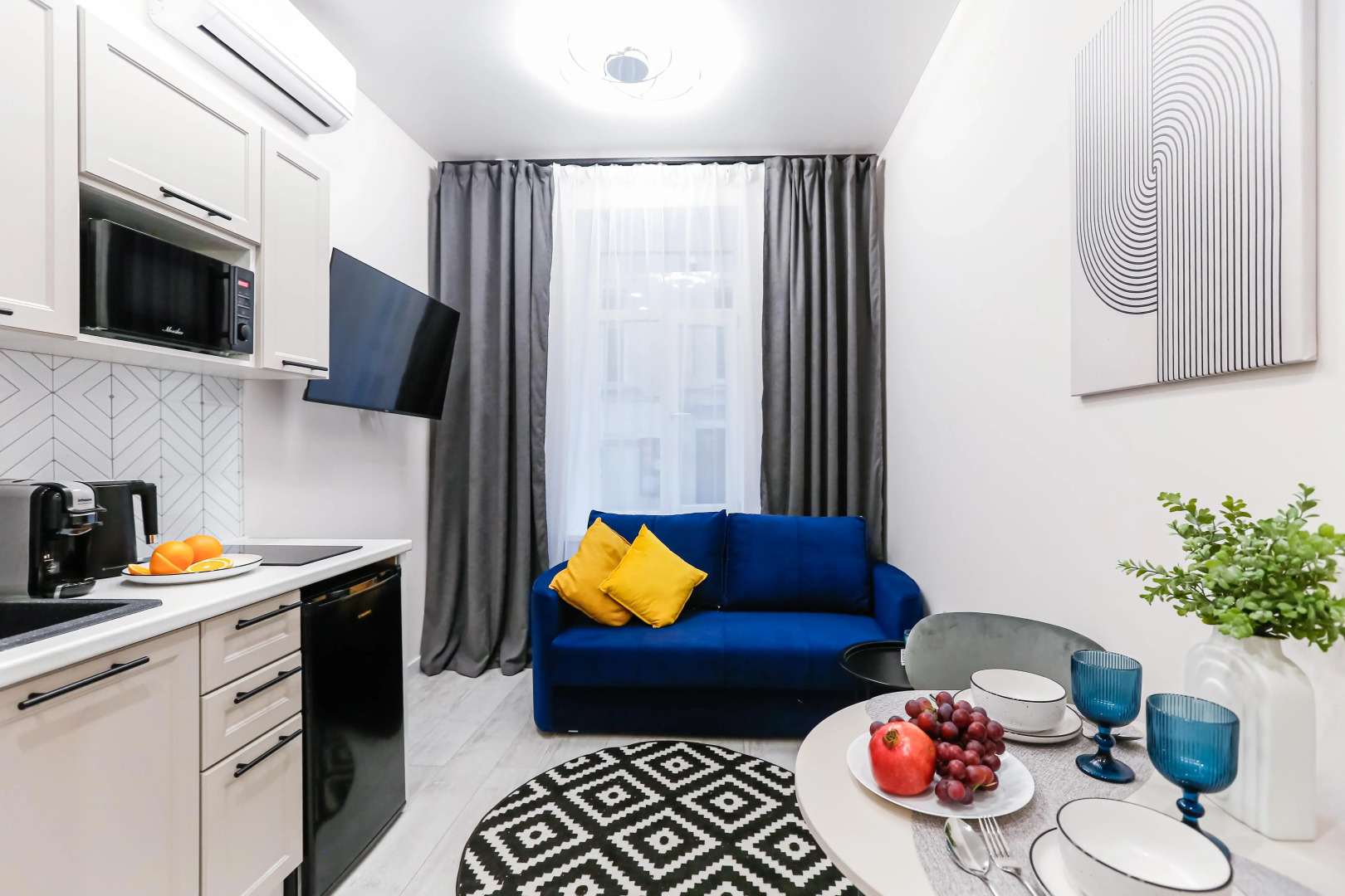 Апартаменты Уютная студия в центре столицы