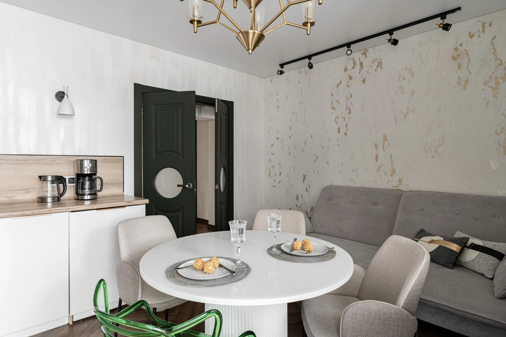 Квартира Happy Белый Кремль Большая Квартира у Кремля