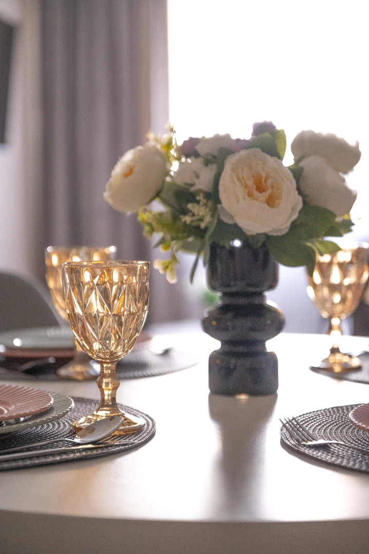 Апартаменты Новая Дизайнерская Квартира в Центре Костромы с 2 Спальнями