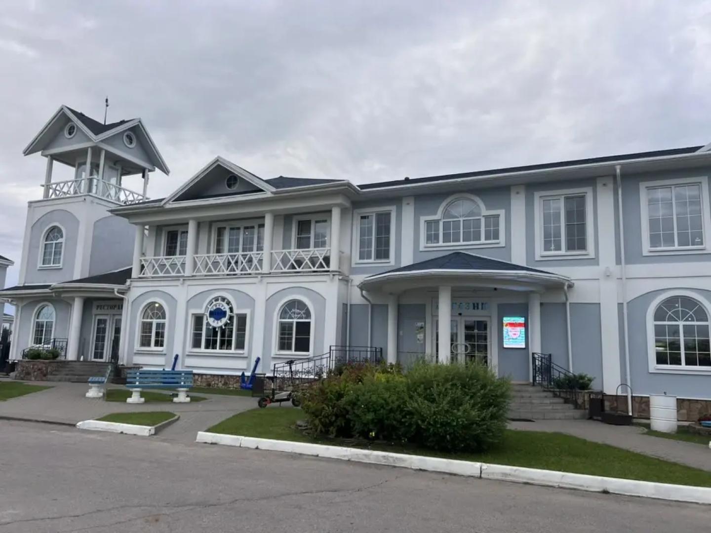 Частный Дом в Коттеджном Посёлке Бизнес-Класса Капитанский Мыс