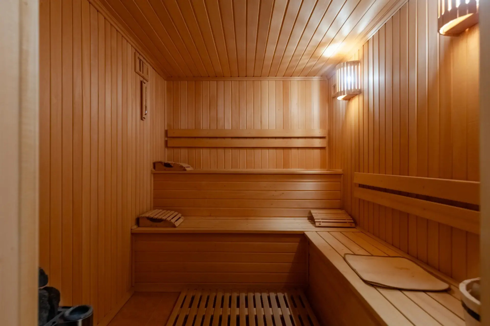 Частный Дом Huse Звезда 2000 с Cобственным Лесом и Чайным домиком