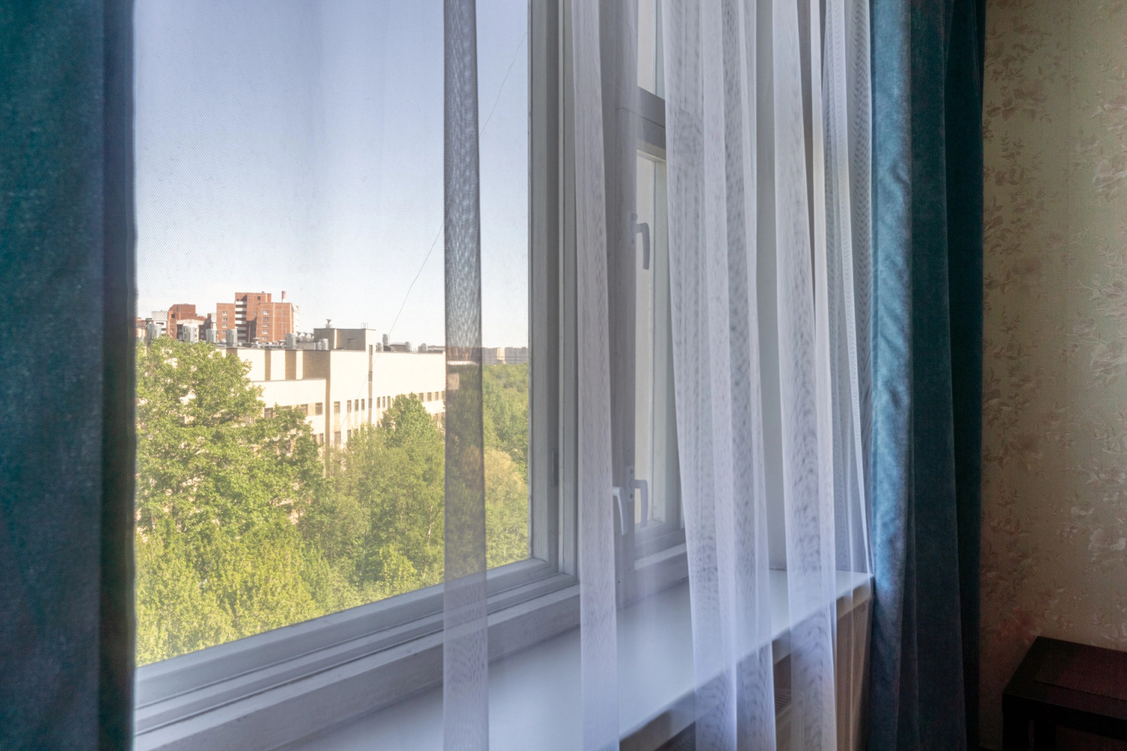 Квартира с балконом у госпиталя ветеранов