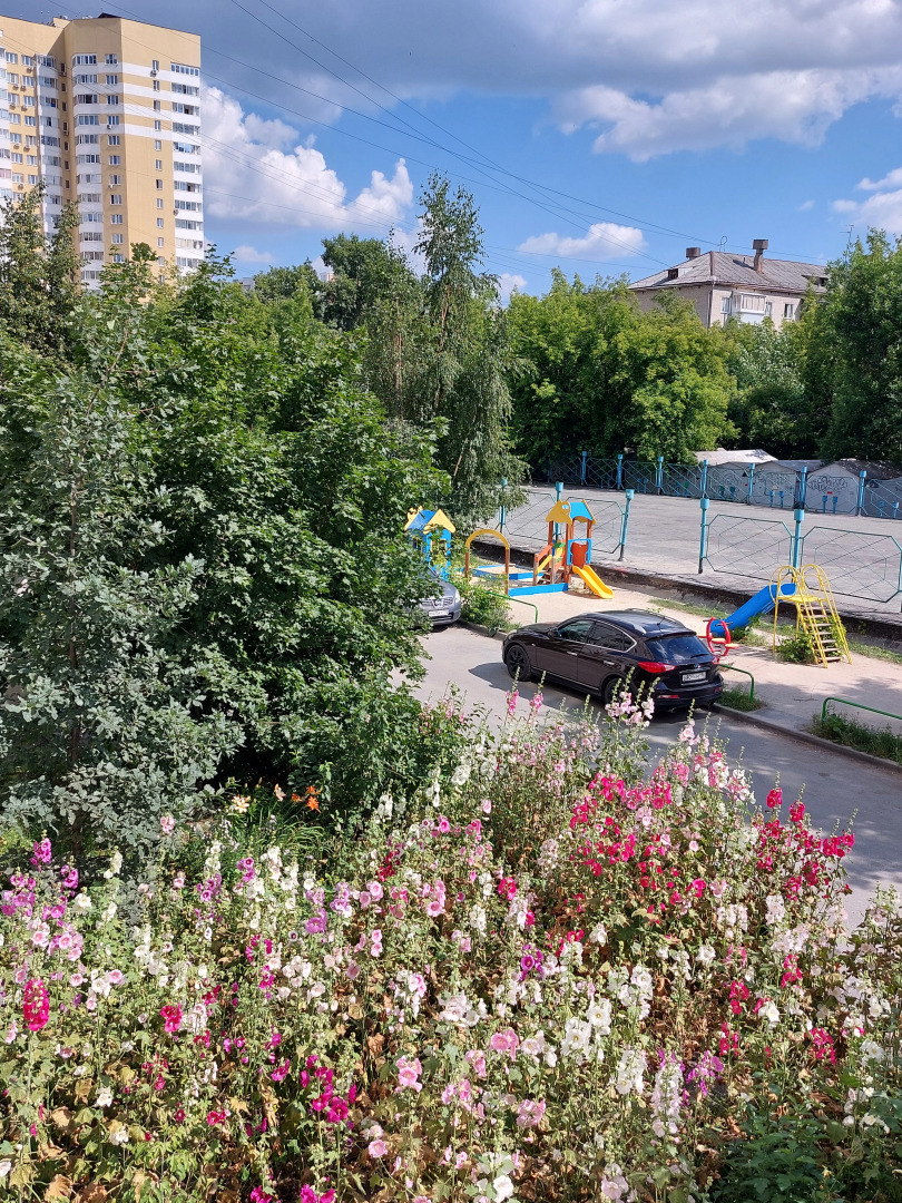 Апартаменты Рядом с центром на Татищева 53