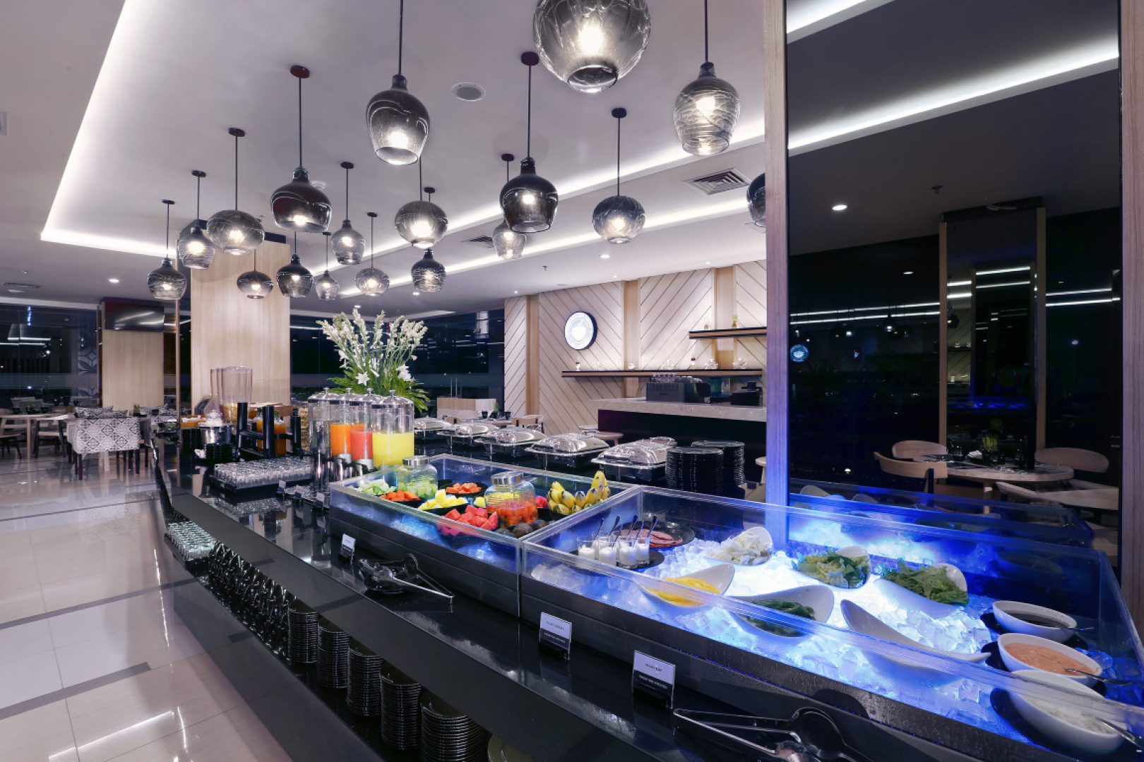 Отель Neo Malioboro