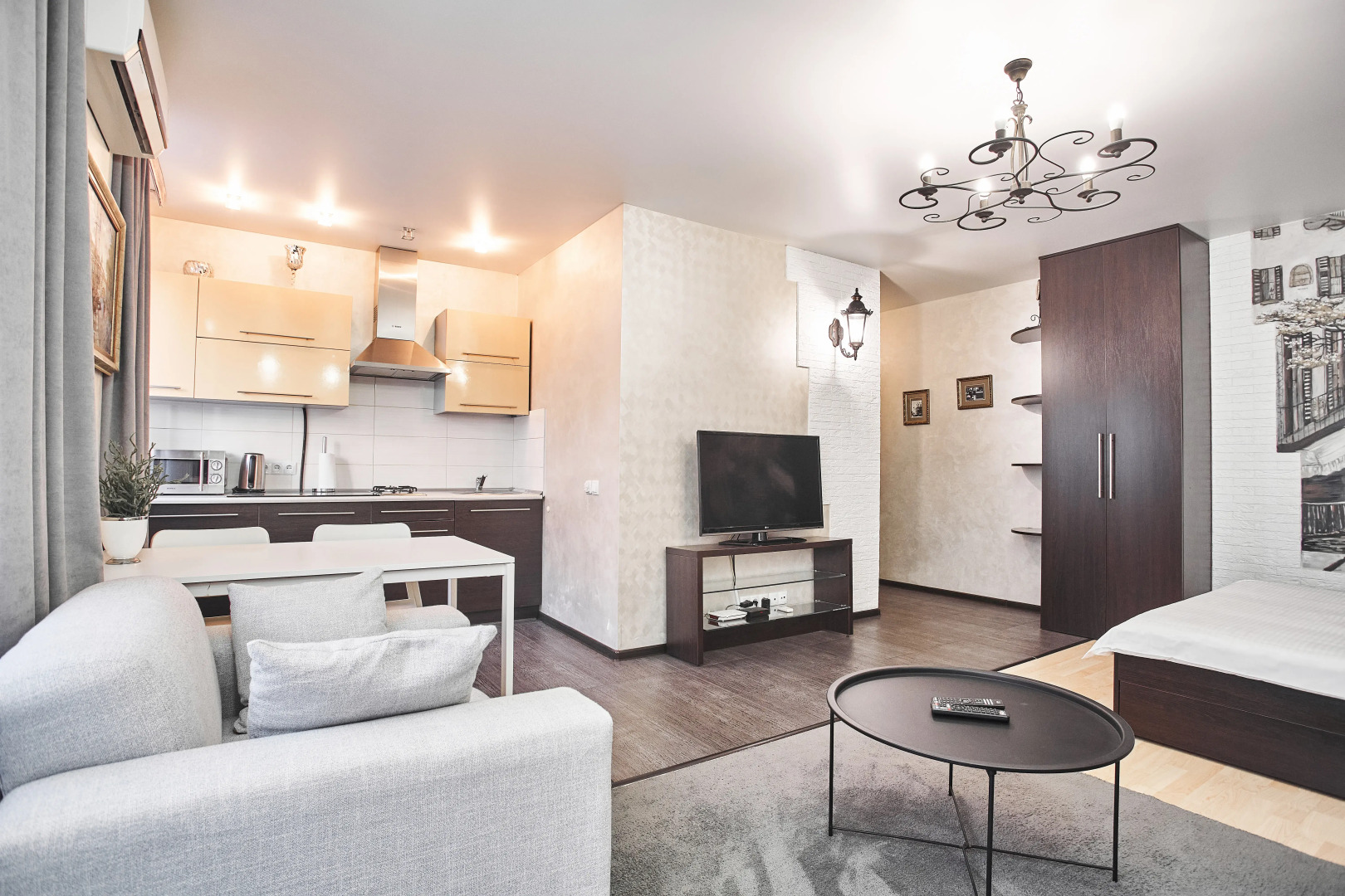 Апартаменты Minsklux Городской Вал 9