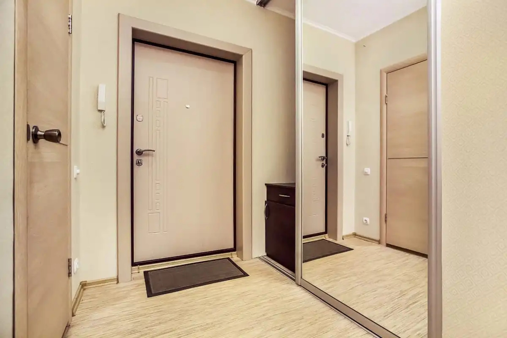 Апартаменты ZebraHome с видом на Волгу