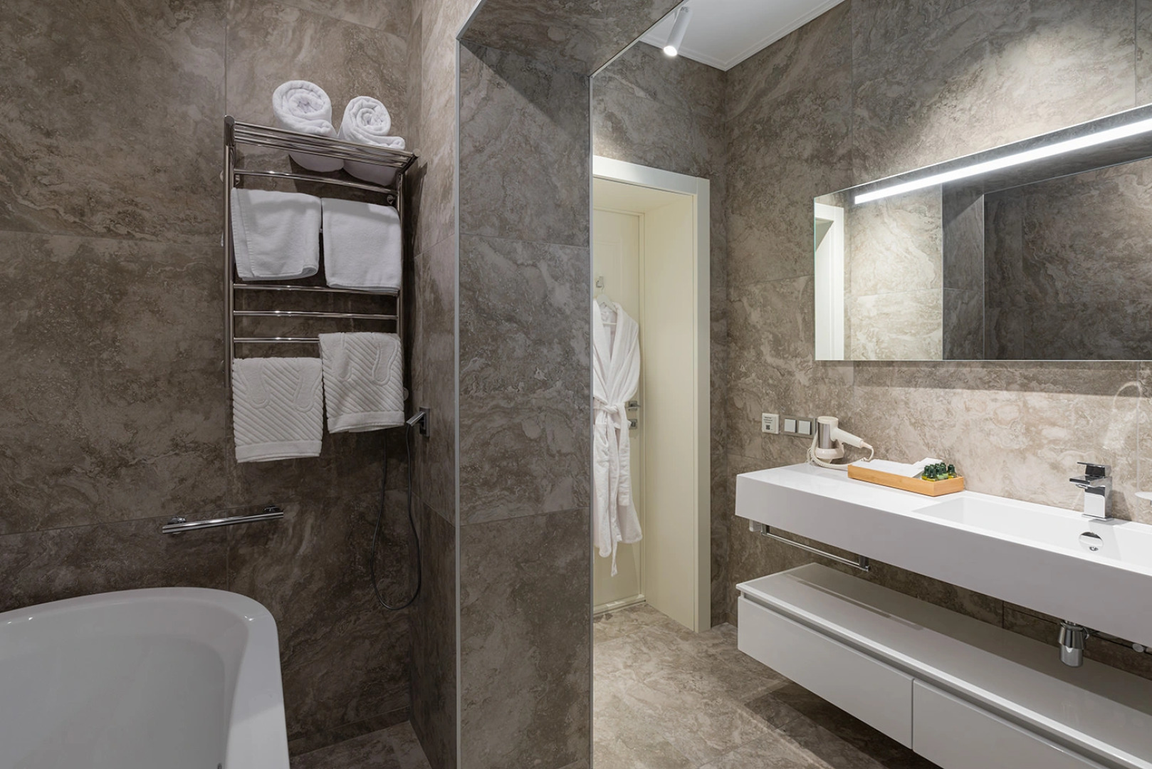 Отель Green Doors